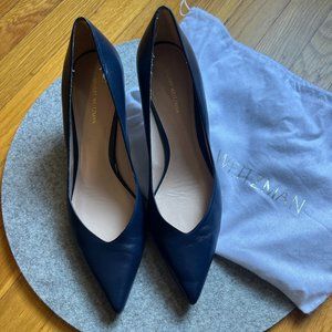 Stuart Weitzman 10M Navy Pumps